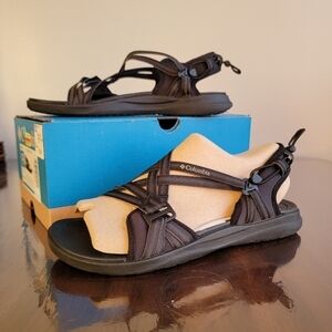 Columbia NIB women strappy water outdoor summer sandals 9